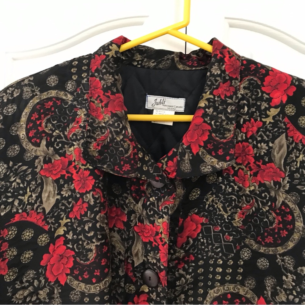 JUHLI Lightly Quilted Floral Print Fully Lined Long Sleeve Button Down J… - Picture 2 of 8
